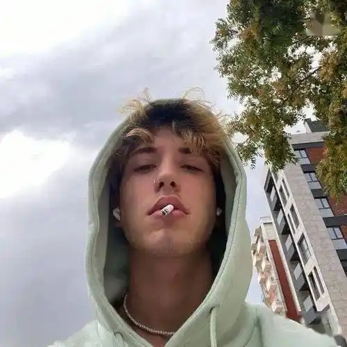 Куинн